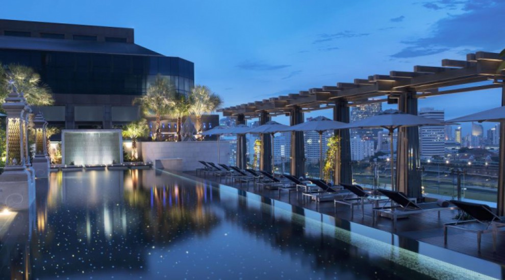 โครงการสระว่ายน้ำ St. Regis Hotel Bangkok