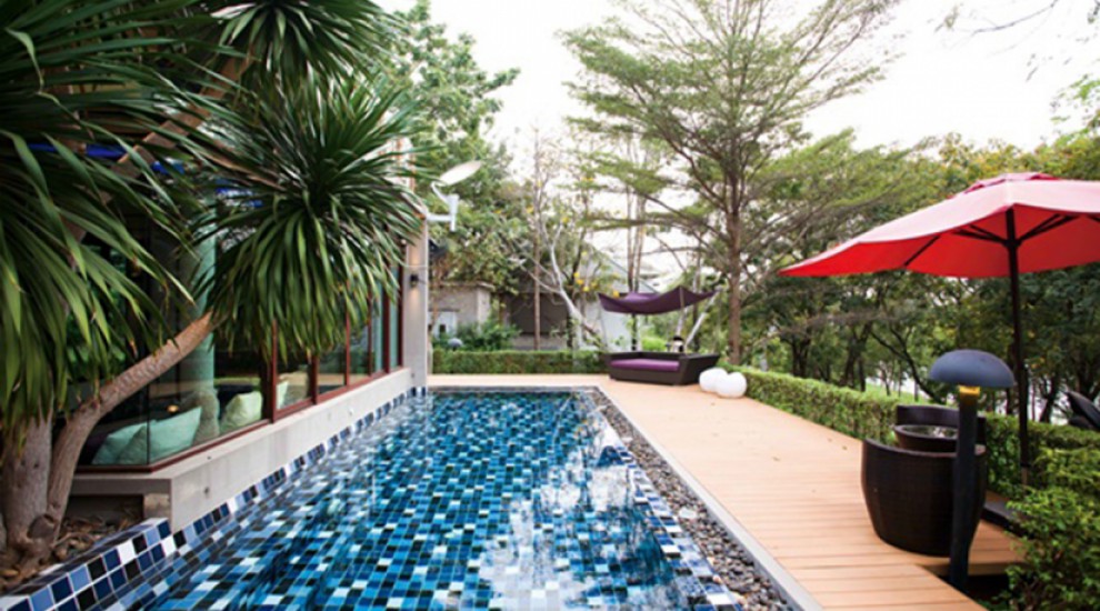 โครงการสระว่ายน้ำบ้านคุณ ปิยะวัฒน์ เข็มเพชร (ดีเจ พีเค)